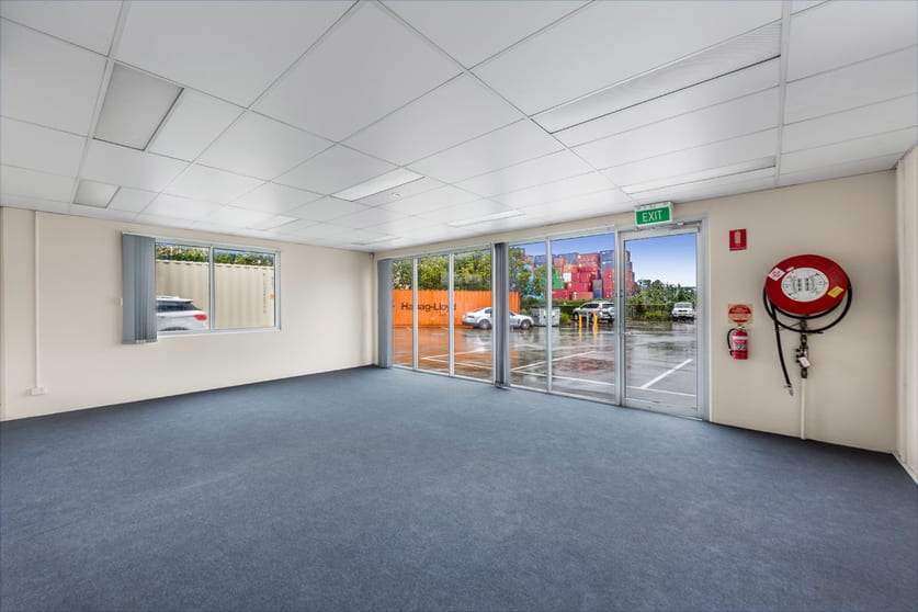 Click to view all images Hemmant QLD 4174 - Image 3