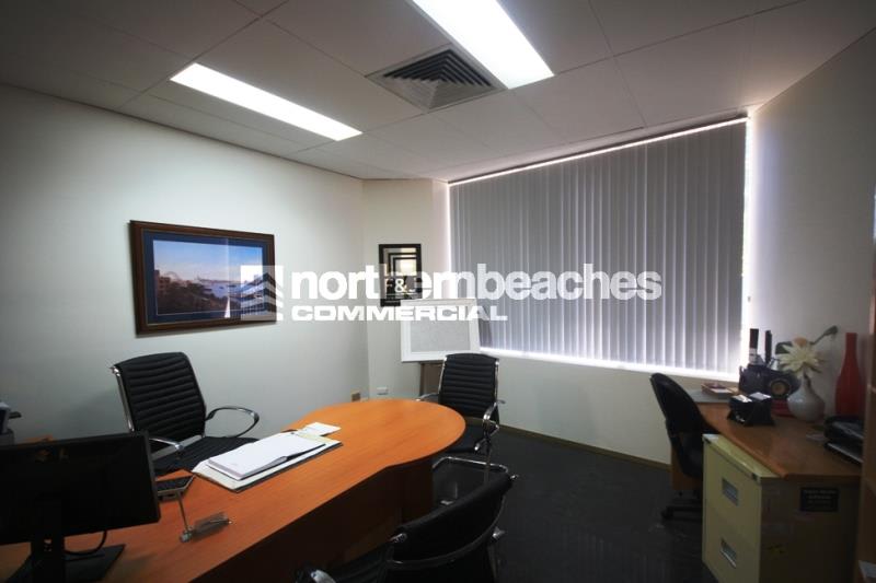 Click to view all images Brookvale NSW 2100 - Image 3
