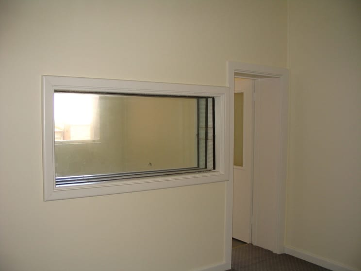 Click to view all images 1/122 Katoomba Street Katoomba NSW 2780 - Image 2