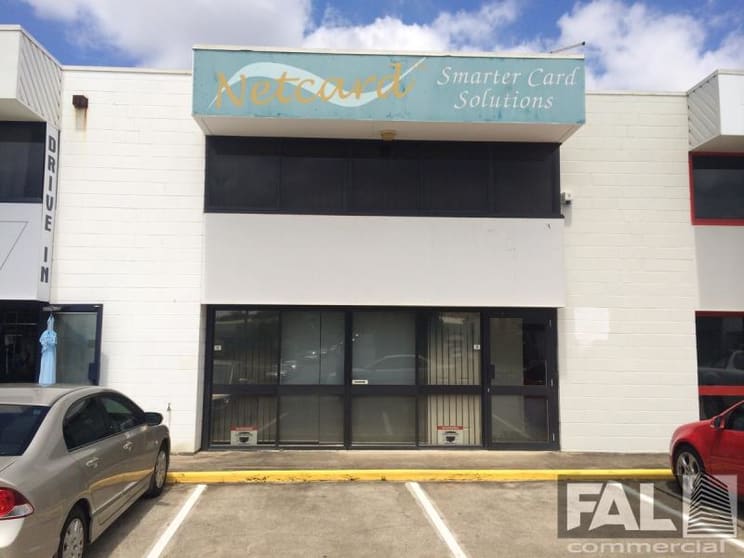 Click to view all images Unit 8/32 Spine Street Sumner QLD 4074 - Image 2