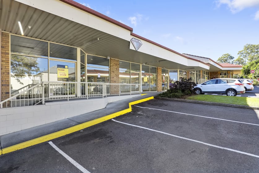 Click to view all images 2/7 Turner Street Beerwah QLD 4519 - Image 2