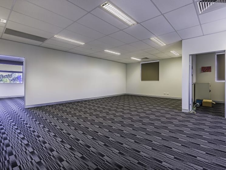Click to view all images 13 & 14/50 Kellar Street Berrinba QLD 4117 - Image 3