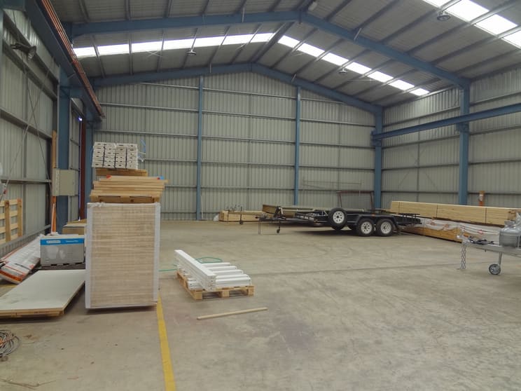 Click to view all images 3/6 Cooper Street Warrnambool VIC 3280 - Image 2