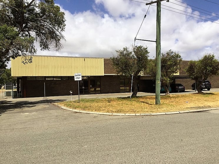 Click to view all images 20 Hodgson Way Kewdale WA 6105 - Image 1