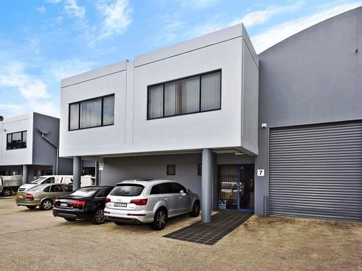 Click to view all images 4/10-14 Lilian Fowler Place Marrickville NSW 2204 - Image 1
