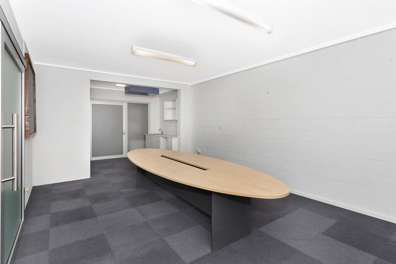 Click to view all images Unit/60 Berwick Street Fortitude Valley QLD 4006 - Image 3