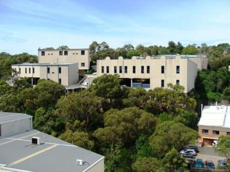 Click to view all images 4/29 Leighton Place Hornsby NSW 2077 - Image 3