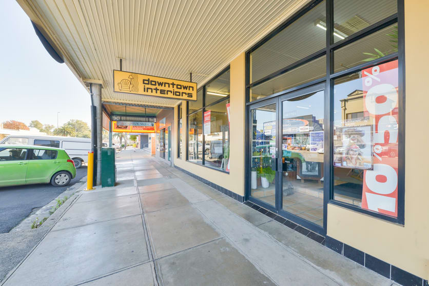 Click to view all images 230 Peel Street Tamworth NSW 2340 - Image 1