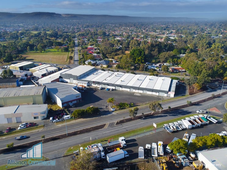 Click to view all images 1-3 of 75 KELVIN ROAD Maddington WA 6109 - Image 2