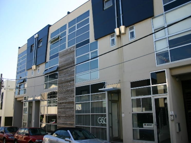 Click to view all images 11 Yarra Street South Melbourne VIC 3205 - Image 1