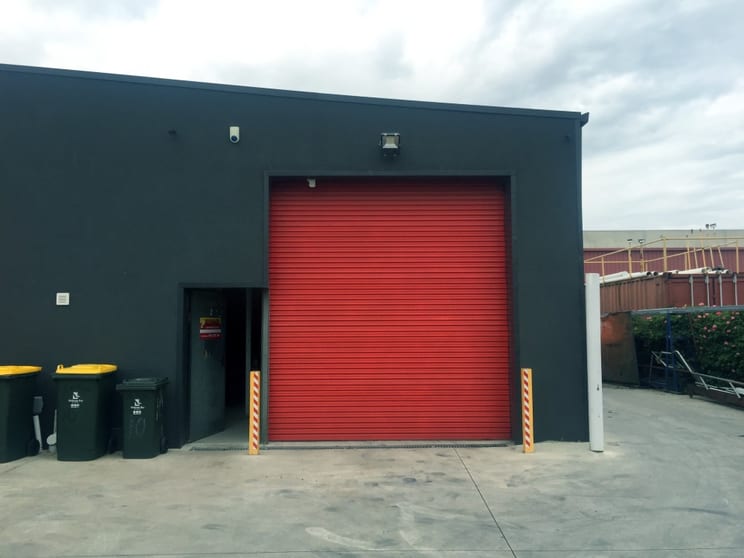 Click to view all images 2/10 Byron Street Williamstown VIC 3016 - Image 1