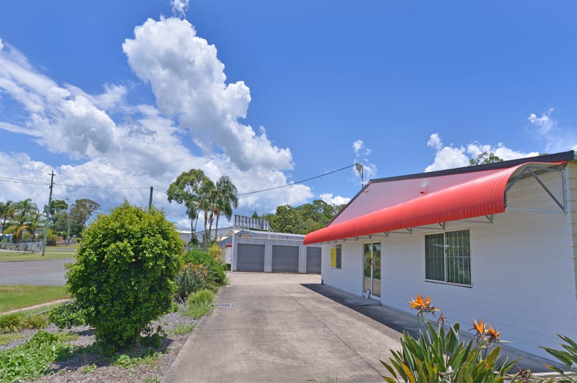 Click to view all images 17 Jarrah Street Cooroy QLD 4563 - Image 2