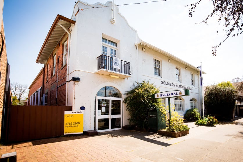 Click to view all images 58-62 Nunn Street Benalla VIC 3672 - Image 1