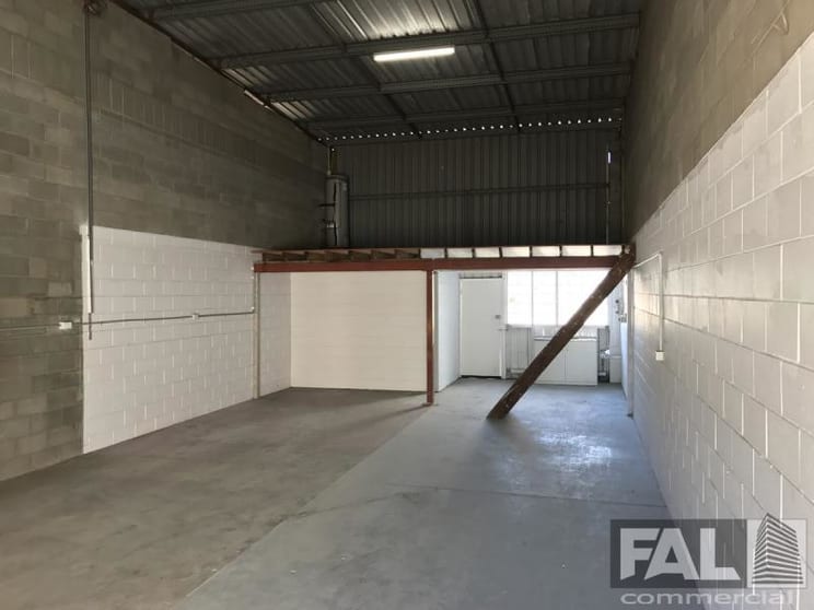 Click to view all images Unit 9/48 Bullockhead Street Sumner QLD 4074 - Image 2