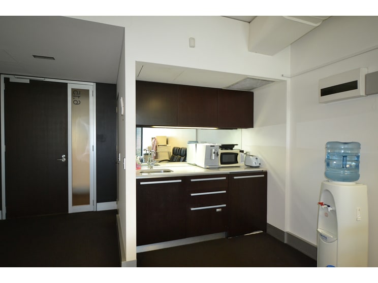 Click to view all images 6.15/55 Miller Street Pyrmont NSW 2009 - Image 3