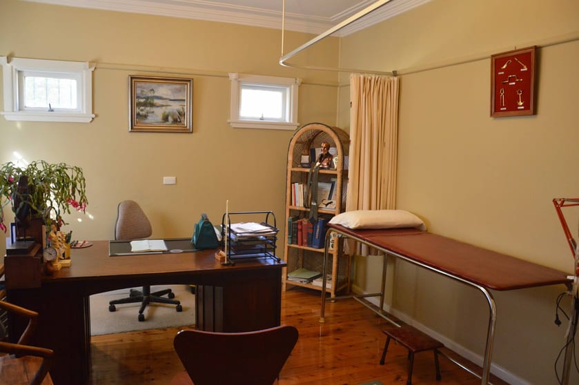 Click to view all images 144 Lethbridge Street Penrith NSW 2750 - Image 3