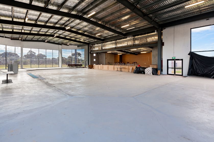 Click to view all images 100 Forrest Street Ardeer VIC 3022 - Image 3