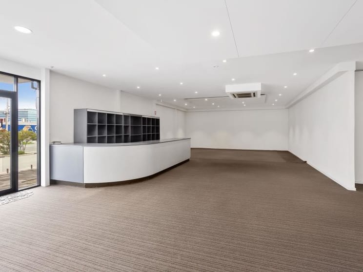 Click to view all images Whole Site/424 Scarborough Beach Road Osborne Park WA 6017 - Image 3