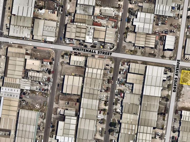 Click to view all images 34 Davies Avenue Sunshine North VIC 3020 - Image 2