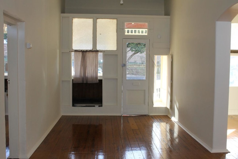 Click to view all images 29-33 Wolgan Portland NSW 2847 - Image 2