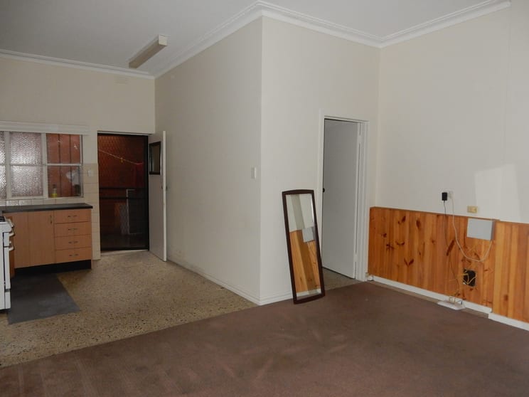 Click to view all images 1 Hope Street Brunswick VIC 3056 - Image 3