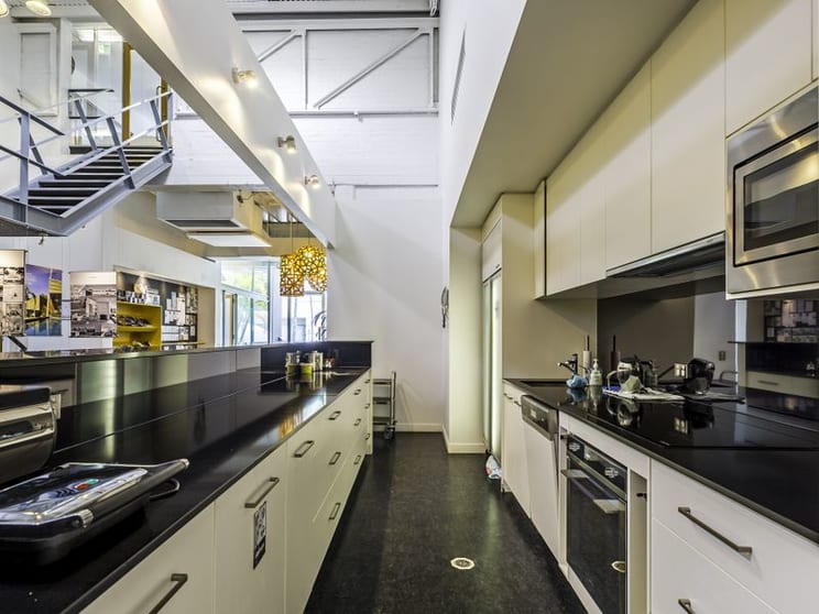 Click to view all images 70 Merivale Street South Brisbane QLD 4101 - Image 3