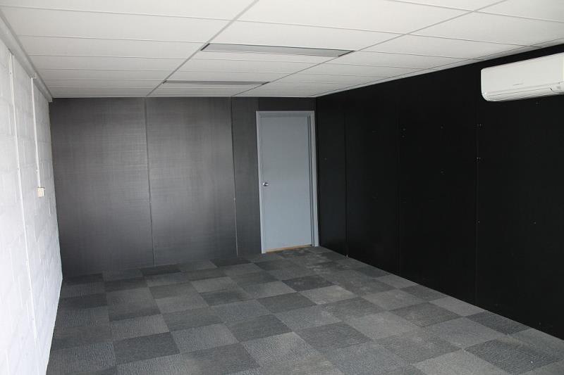 Click to view all images 16/57-59 Melverton Drive Hallam VIC 3803 - Image 3