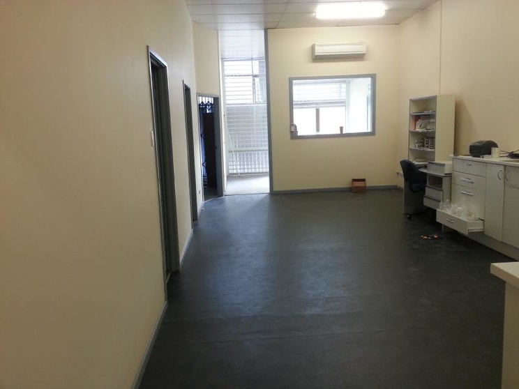 Click to view all images 12/145-147 Gladstone Street Fyshwick ACT 2609 - Image 2