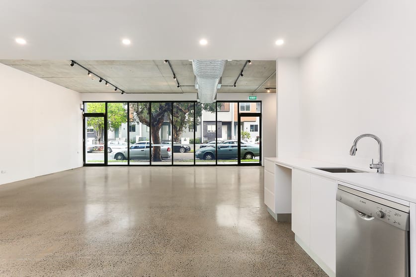 Click to view all images 33 Dunning Avenue Rosebery NSW 2018 - Image 3