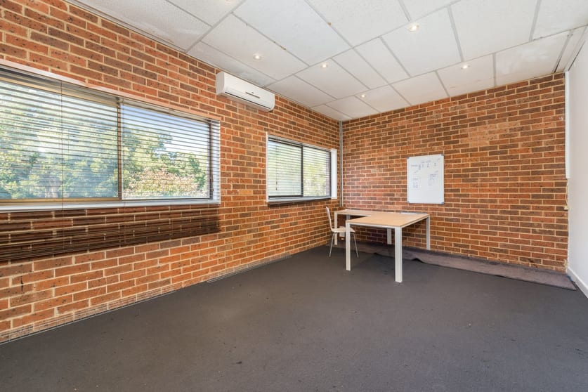 Click to view all images 1/14 Hamilton Street Mont Albert North VIC 3129 - Image 3
