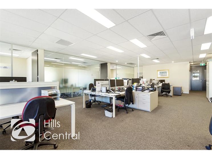 Click to view all images 3/40 Brookhollow Avenue Baulkham Hills NSW 2153 - Image 3