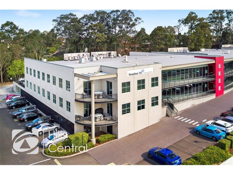 Click to view all images 3 & 4/40 Brookhollow Avenue Baulkham Hills NSW 2153 - Image 1