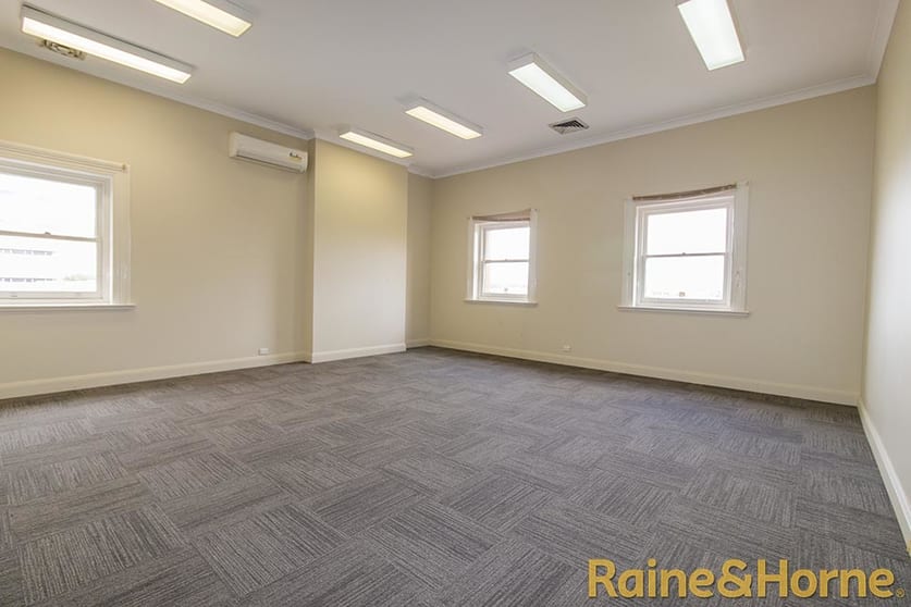 Click to view all images Suite6/116-120 Macquarie Street Dubbo NSW 2830 - Image 2