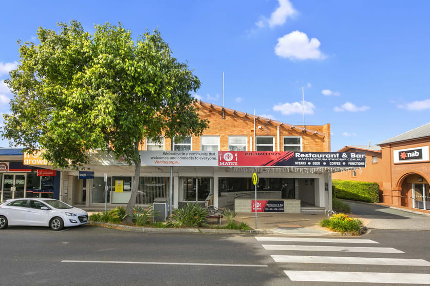 Click to view all images 4/70 Edith Street Wynnum QLD 4178 - Image 1
