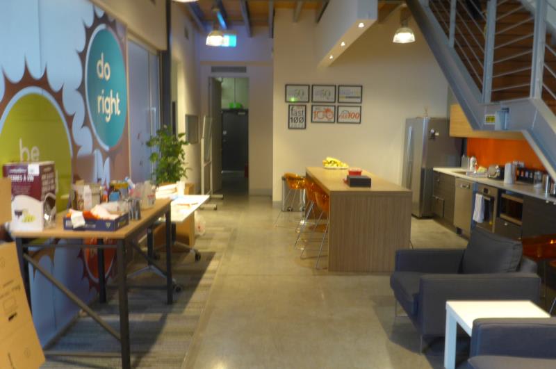 Click to view all images A5 - 8 Rogers Street Port Melbourne VIC 3207 - Image 2