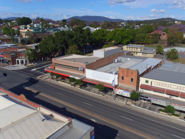 Click to view all images 33-37 Bridge Street Muswellbrook NSW 2333 - Image 1