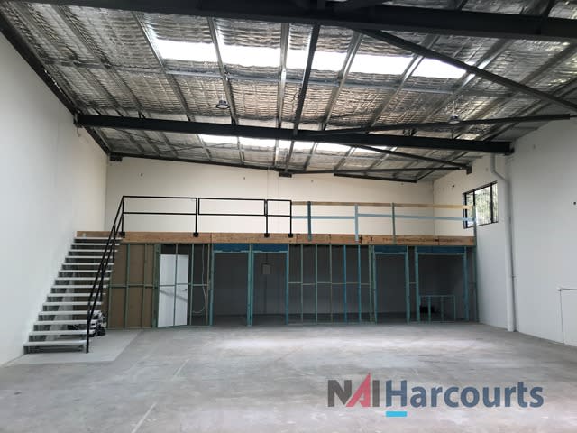 Click to view all images 4/33 Expansion Molendinar QLD 4214 - Image 1