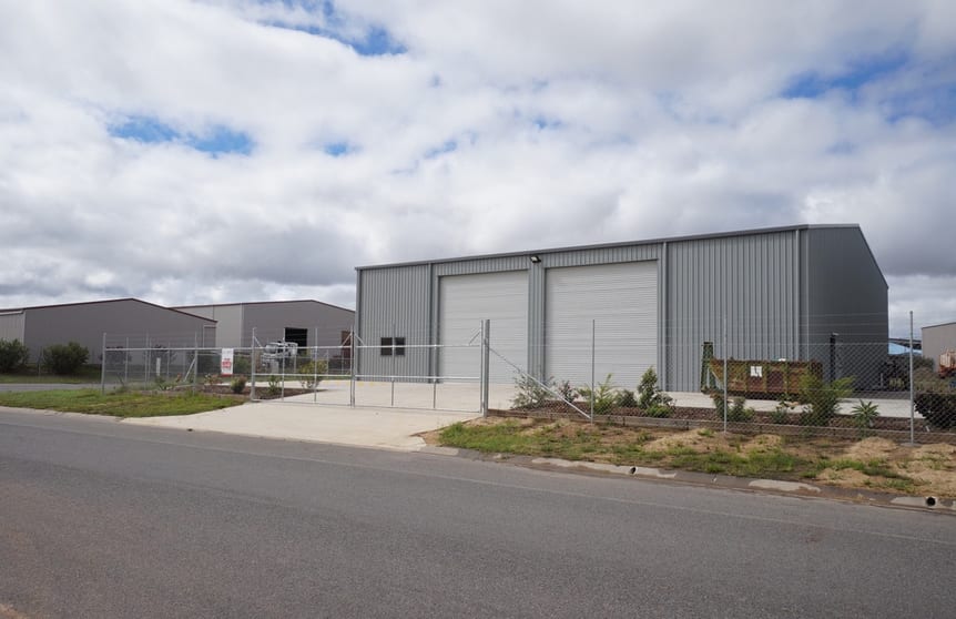 Click to view all images 5-7 Thora Cleland Drive Mareeba QLD 4880 - Image 1