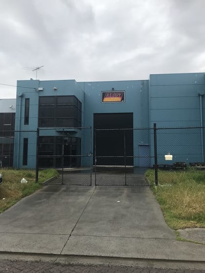 Click to view all images 35 Barrie Road Tullamarine VIC 3043 - Image 1
