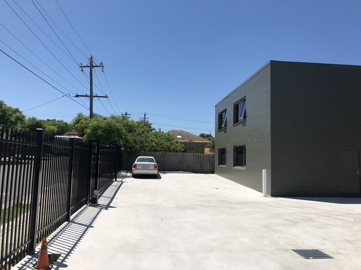 Click to view all images 38B Manton Road Oakleigh South VIC 3167 - Image 3