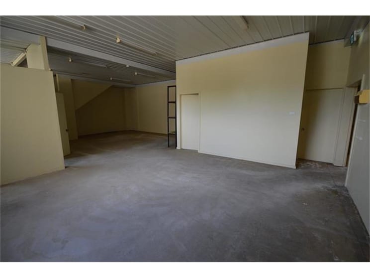 Click to view all images 91 Bailey Street Adamstown NSW 2289 - Image 3