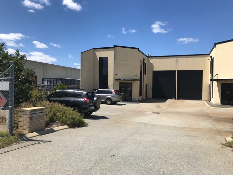Click to view all images 1/144 Beringarra Avenue Malaga WA 6090 - Image 1