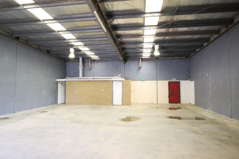 Click to view all images 3/24 Kanowna Street Hastings VIC 3915 - Image 3