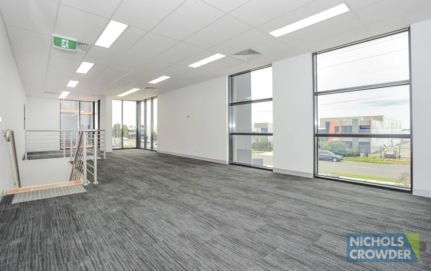 Click to view all images 1/20 Colemans Road Carrum Downs VIC 3201 - Image 3