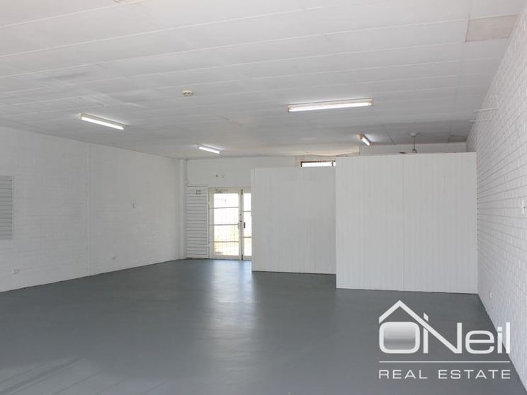 Click to view all images 1/213 Railway Avenue Kelmscott WA 6111 - Image 2