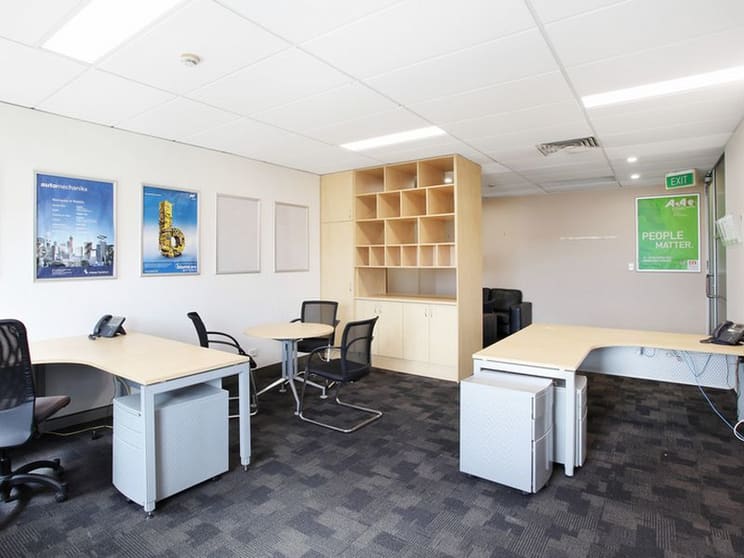Click to view all images 602/122 Arthur Street North Sydney NSW 2060 - Image 2