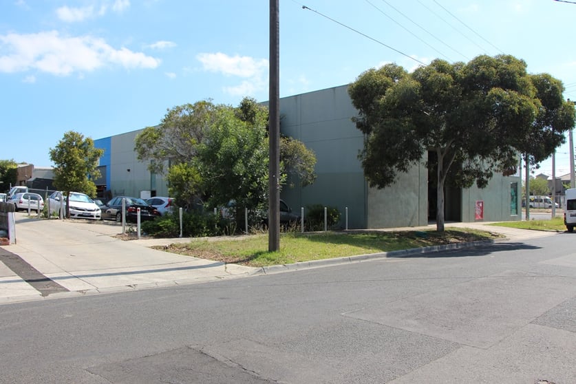 Click to view all images 316 St Georges Road Thornbury VIC 3071 - Image 3