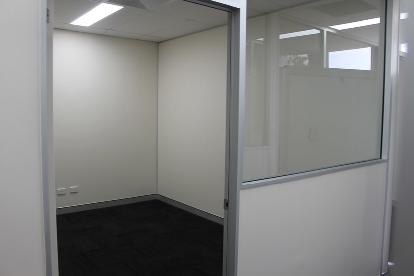 Click to view all images Suite 1/420 Deception Bay Road Deception Bay QLD 4508 - Image 2