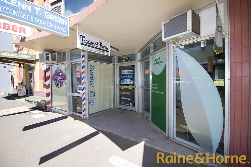 Click to view all images Suite 1, 29 Church Street Dubbo NSW 2830 - Image 1