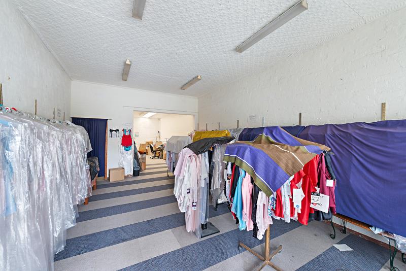 Click to view all images 28 Gilbert Road Preston VIC 3072 - Image 2